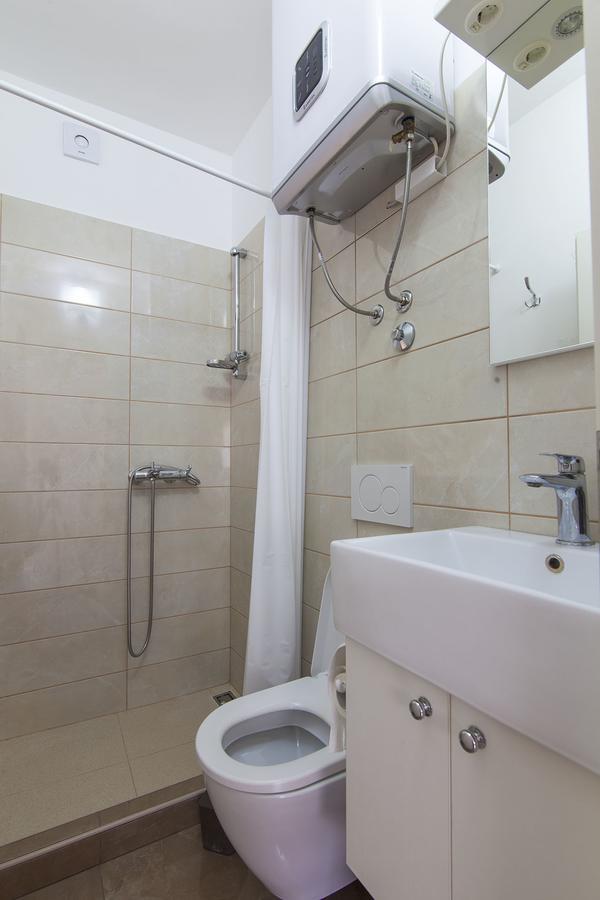 Apartment Francesco ชิเบนิก ภายนอก รูปภาพ